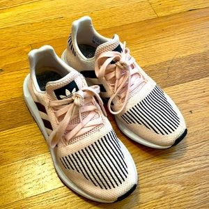 Adidas running shoes for women
